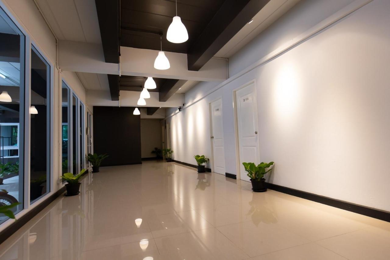 Mango 10 House Hotel
