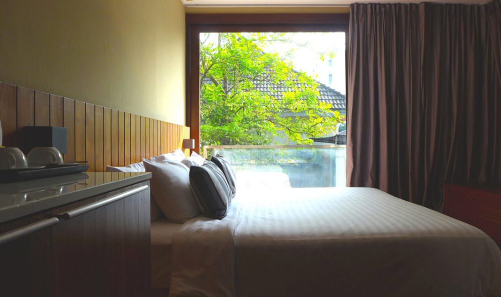Luxx Langsuan - Sha Hotel