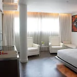 Night Hotel Bangkok - Sukhumvit 15