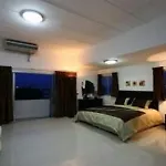 Romyen Residence