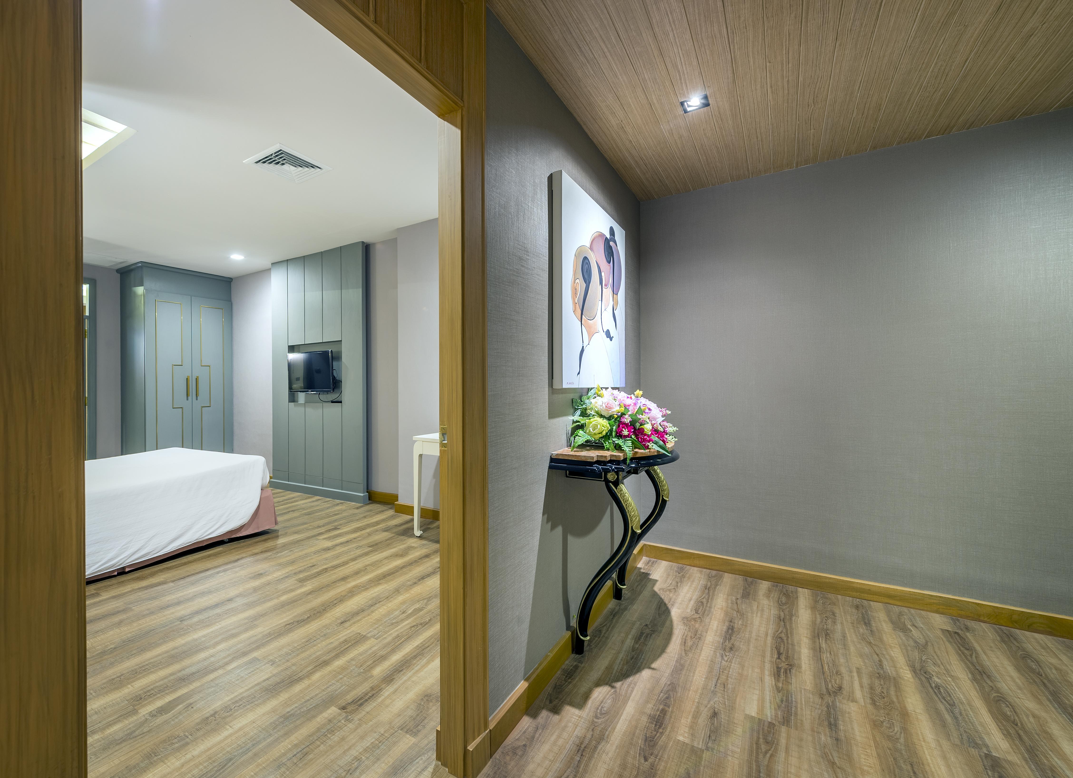 Royal Rattanakosin Sha Hotel 4*