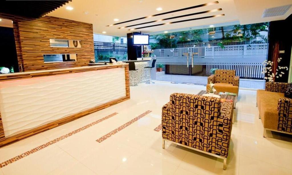 Icheck Residences Sukhumvit 20 Hotel 3*