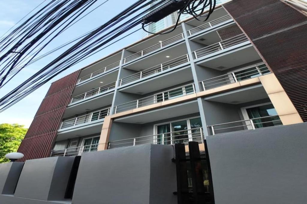 Icheck Residences Sukhumvit 20