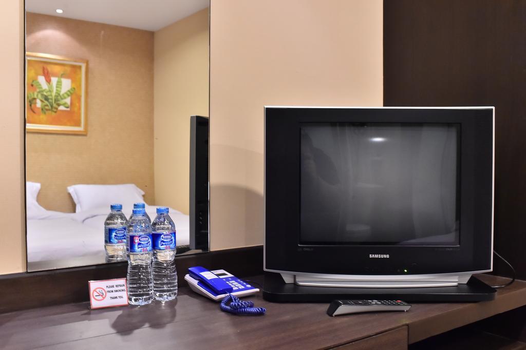 Take A Rest Hotel 3*