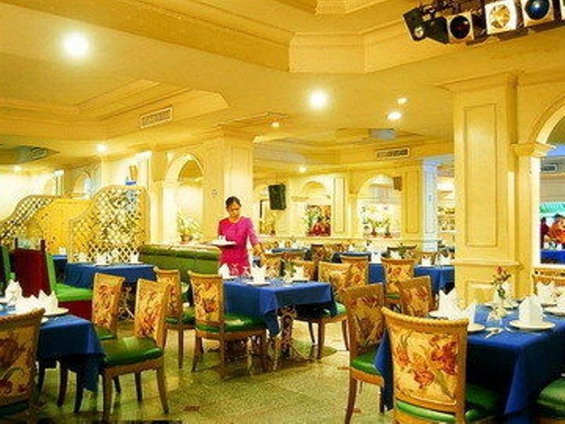Hotel Royal Rattanakosin Sha