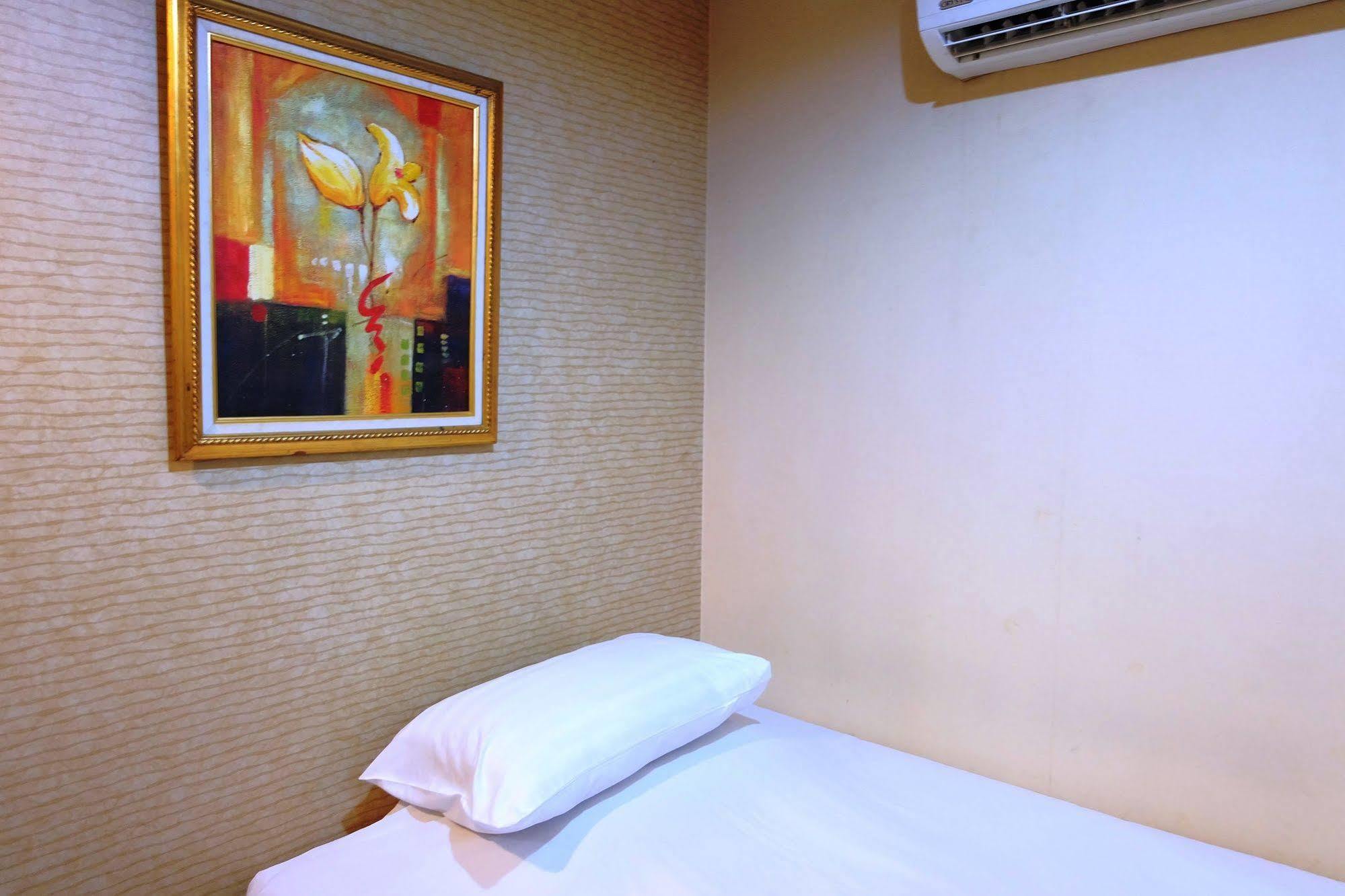Hotel Take A Rest