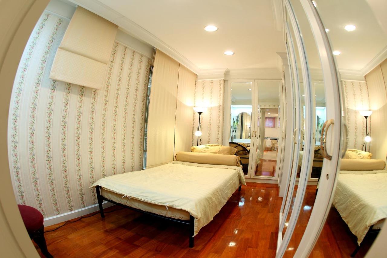 3 Bedroom At Sukhumvit Apartemen Bangkok