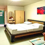 The Montana Lodge-Sathorn