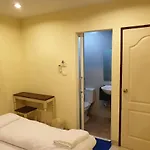 Papermoon Guesthouse
