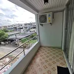 W Residents