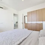 The Muji Inspired 1 Bedroom : Pool/Wifi/Rama9/Rca