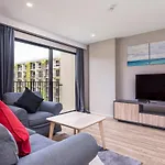 Blossom Condo @ Sathorn Chareonrat