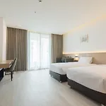 Madison Bangkok Hotel