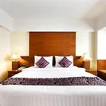 Bally Suite Sukhumvit