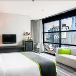 Holiday Inn Bangkok Sukhumvit, an IHG Hotel