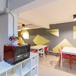 63 Bangkok Hotel
