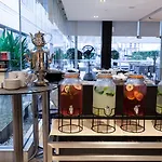 Centara Watergate Pavilion Hotel Bangkok