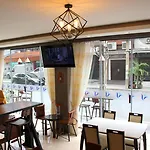 V One Pride-Sukhumvit 22, Bangkok