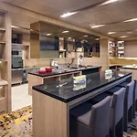 Solitaire Bangkok Sukhumvit 11 - SHA Extra Plus
