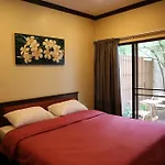 Belleville Apartment