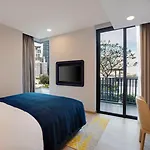Staybridge Suites Bangkok Thonglor