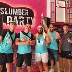 Slumber Bangkok Soi 1