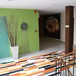 Trang Hotel, Bangkok