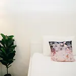 HQ Hostel Silom