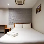 Go Inn Sukhumvit 20 Bts Asoke-Phrom Phong X