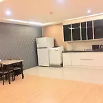 Icheck Inn Residence Sukhumvit 1