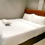 Homie Hostel & Cafe