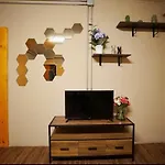 Punnawithi7 Home Near Bts Onnut Bangkok Free Wifi