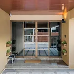 Laid Back Bangkok Living In A Retro Chic Retreat