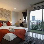 Q Space Residence