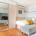 Comfy Room Close To Bkk Airport, Workspace, Food Marts, Quiet Place To Stay