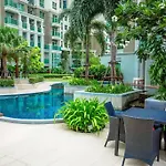 3 Bed Rooms 2 Bath Rooms Unit Near Jodd Fair Market