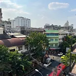 3Br In China Town, Rare To Find 2 Mins From Mrt Train