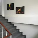 Manoo House G