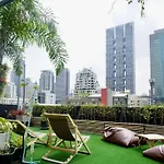 Silom Soi 3 Chill Apartment With Unique Design-Hash Apartment