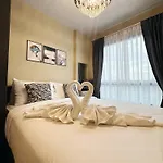 Monte Rama 9 Near Jodfair Market Condo