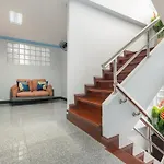 Rooftop Paradise Newly Built Home 900Meters To Chidlombts And Central World Free Airport Pickup