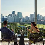 Dusit Suites Hotel Ratchadamri, Bangkok