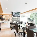 Twothree A Homely Hotel - Sha Extra Plus