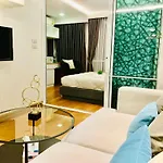Interlux Premier Sukumvit , Nana , Bangkok