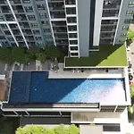 Quinn Condo Ratchada 17