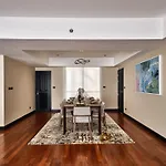 Floral Court Hotel & Residence Sukhumvit 13