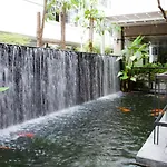 Trang Hotel Bangkok - Sha Plus
