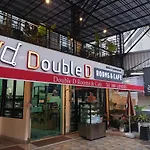 Double D Rooms & Cafe
