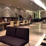 Studio Apartment Near Bts Skytrain Free Wifi
