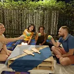 Wayha Hostel Don Mueang Airport